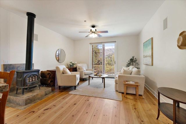 18101 Idylwild Road, Los Gatos, CA 95033