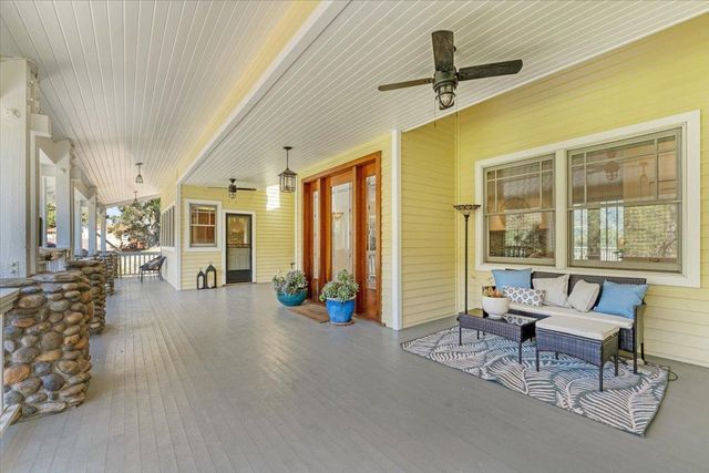 18101 Idylwild Road, Los Gatos, CA 95033