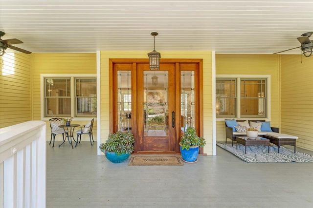 18101 Idylwild Road, Los Gatos, CA 95033