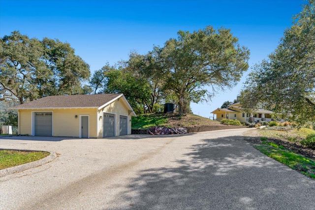 18101 Idylwild Road, Los Gatos, CA 95033