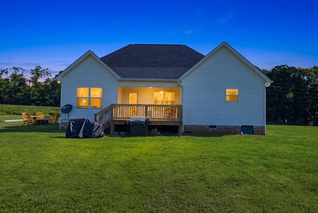 6807 Highway 25, E, Cross Plains, TN 37049