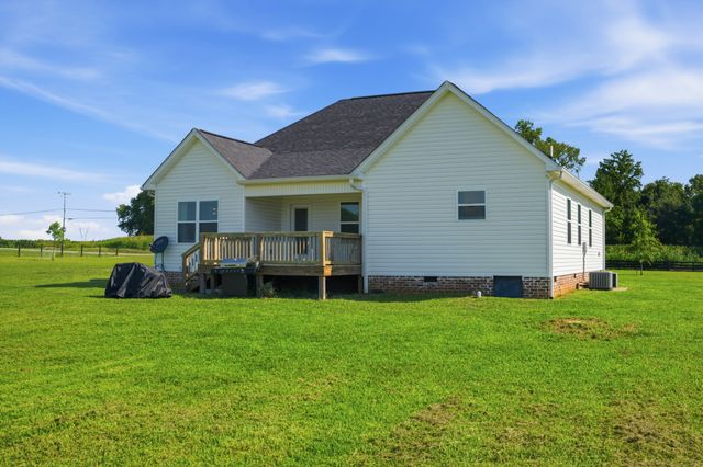 6807 Highway 25, E, Cross Plains, TN 37049