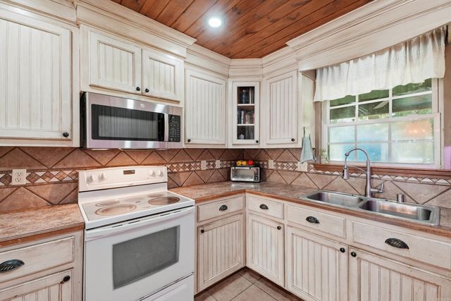 68 Billy Goat Mountain Road, Vilonia, AR 72173