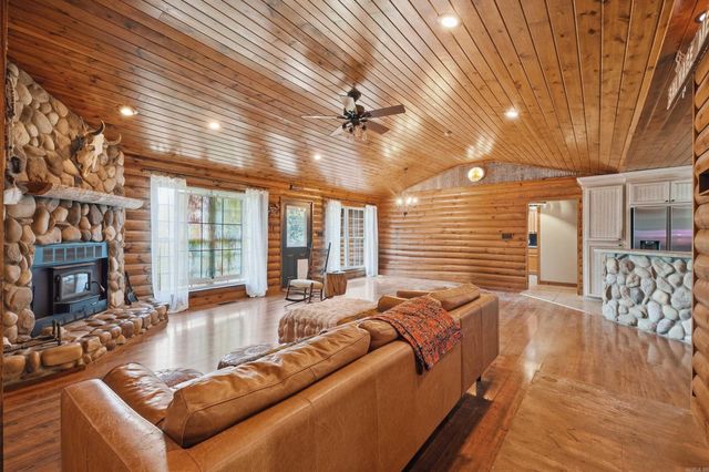 68 Billy Goat Mountain Road, Vilonia, AR 72173
