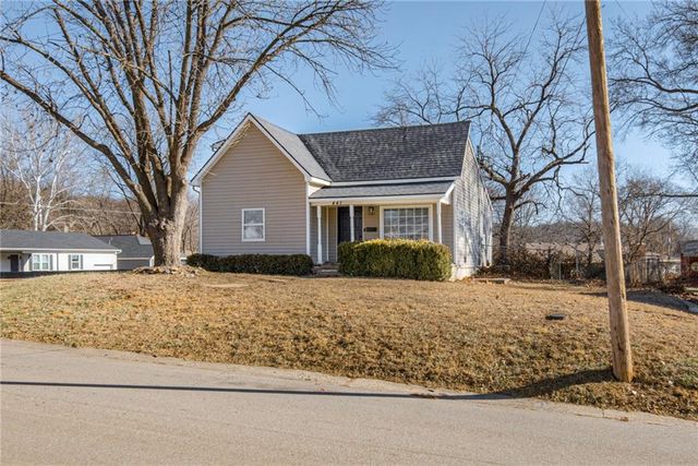 447 Sheidley Avenue, Bonner Springs, KS 66012