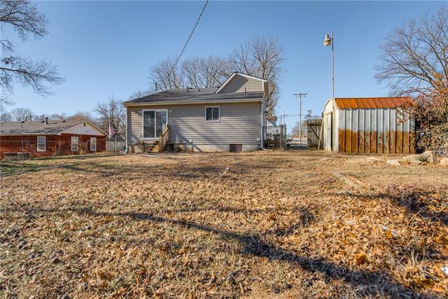 447 Sheidley Avenue, Bonner Springs, KS 66012