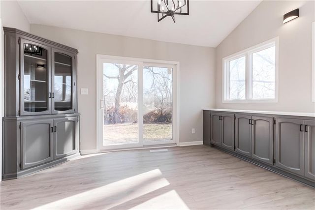 447 Sheidley Avenue, Bonner Springs, KS 66012