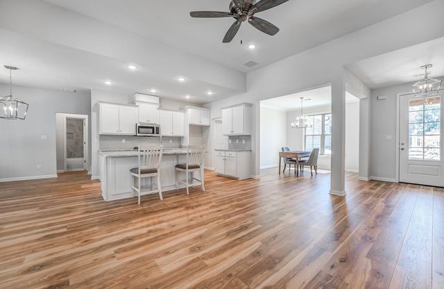 60 SUGALINA VALLEY DR, Oakland, TN 38060