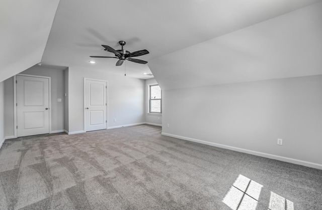 60 SUGALINA VALLEY DR, Oakland, TN 38060