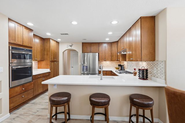 6428 Sage Point Court NE, Albuquerque, NM 87111