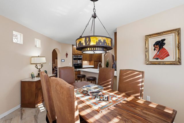 6428 Sage Point Court NE, Albuquerque, NM 87111