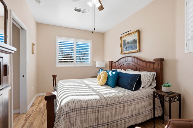 6428 Sage Point Court NE, Albuquerque, NM 87111