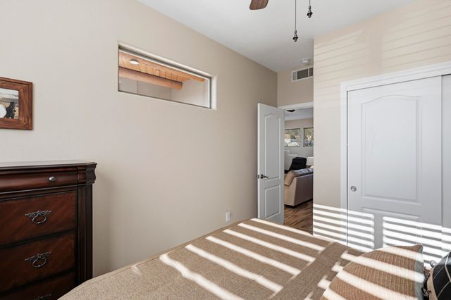 6428 Sage Point Court NE, Albuquerque, NM 87111