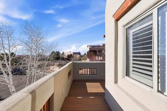 6428 Sage Point Court NE, Albuquerque, NM 87111