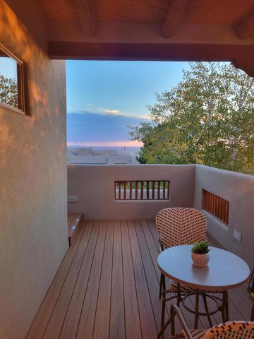 6428 Sage Point Court NE, Albuquerque, NM 87111