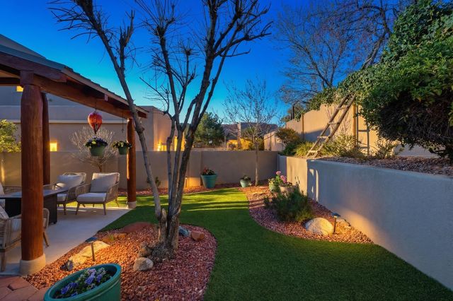 6428 Sage Point Court NE, Albuquerque, NM 87111