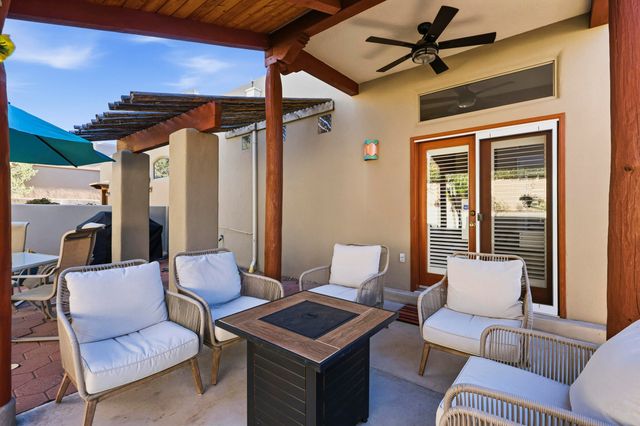 6428 Sage Point Court NE, Albuquerque, NM 87111