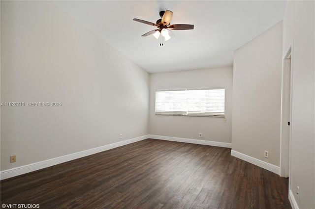 6215 Old Court Rd 505, Boca Raton, FL 33433