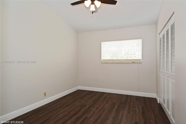 6215 Old Court Rd 505, Boca Raton, FL 33433