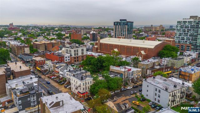 477 Mercer Street, Jersey City, NJ 07306