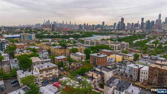 477 Mercer Street, Jersey City, NJ 07306