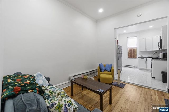 477 Mercer Street, Jersey City, NJ 07306