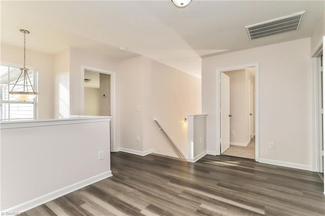 2729 Quail Oaks Drive, Greensboro, NC 27405