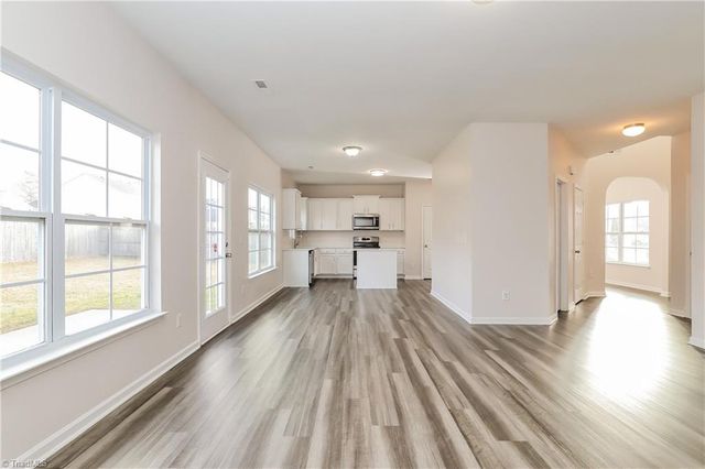 2729 Quail Oaks Drive, Greensboro, NC 27405