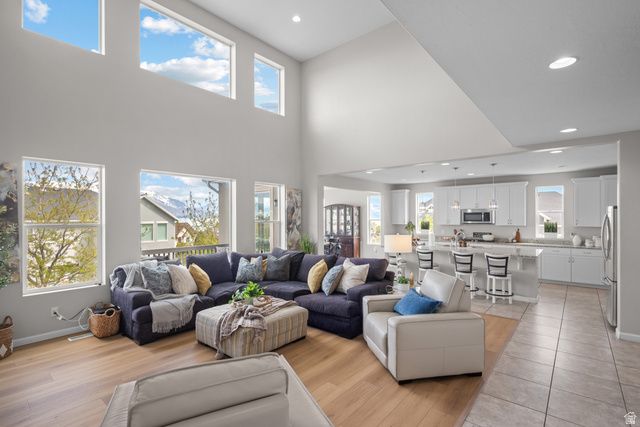 1904 S LINKS DR, Saratoga Springs, UT 84045