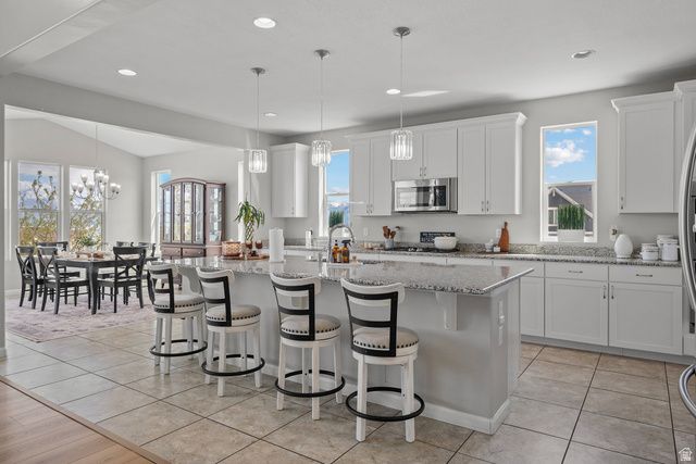 1904 S LINKS DR, Saratoga Springs, UT 84045