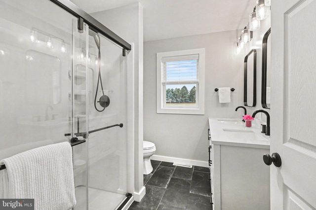 7 STROHM RD, Shippensburg, PA 17257