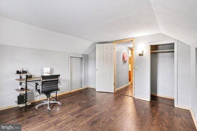 7 STROHM RD, Shippensburg, PA 17257