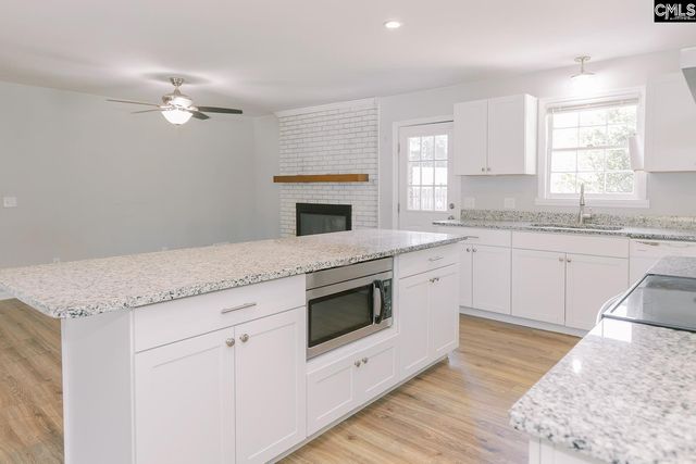 112 Shady Oak Drive, Lexington, SC 29073