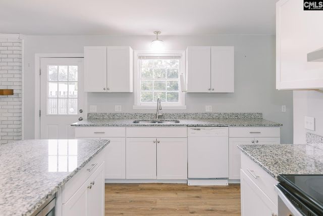 112 Shady Oak Drive, Lexington, SC 29073