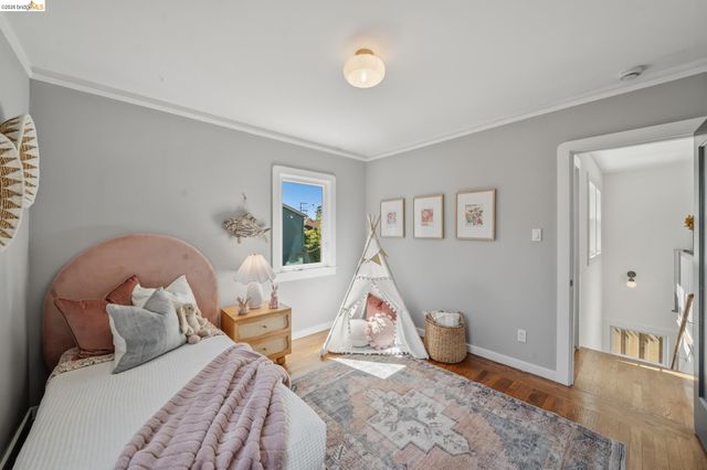 2210 Browning St, Berkeley, CA 94702