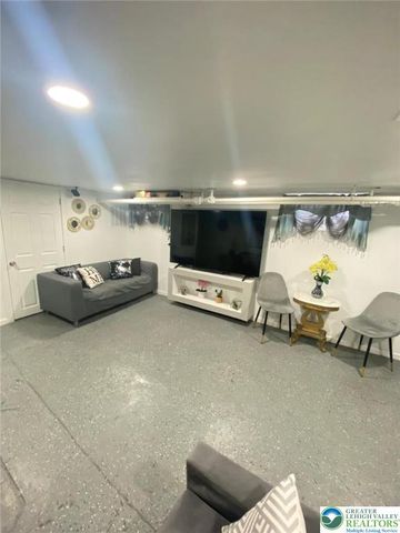 1951 West Allen Street, Allentown City, PA 18104