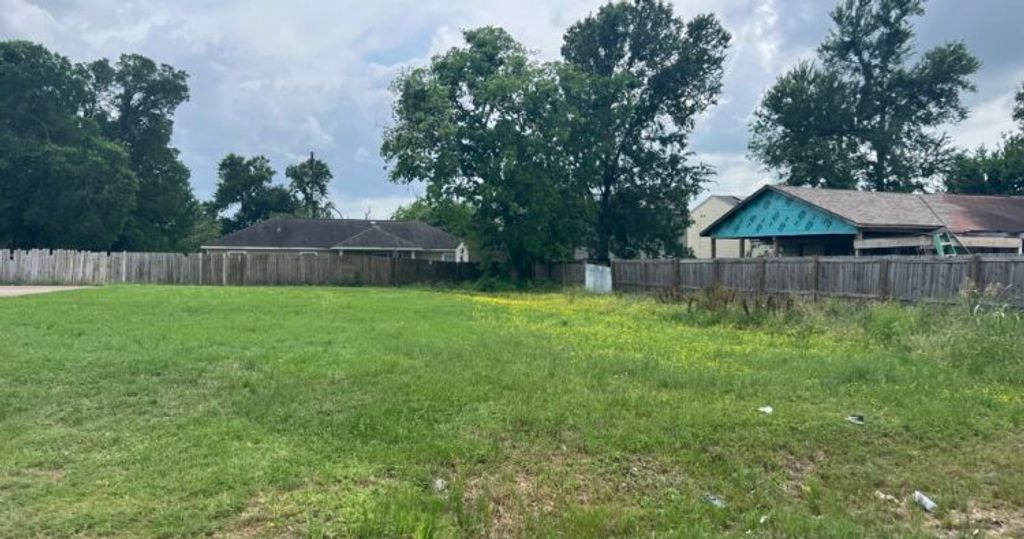 701 West Virginia Street, Navasota, TX 77868 — photo 3