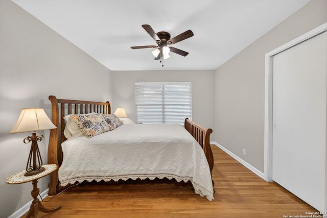 3827 Longridge Dr, San Antonio, TX 78228