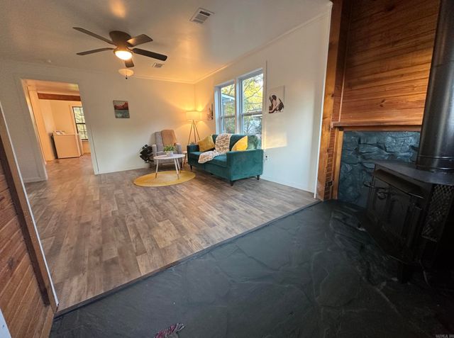 122 West Drive, Benton, AR 72015