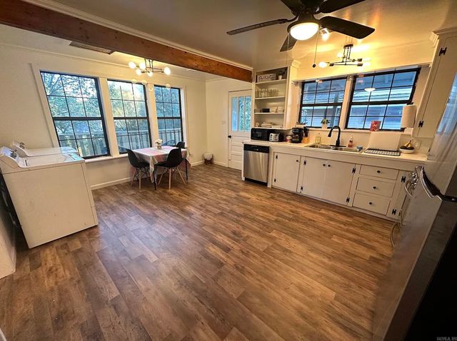 122 West Drive, Benton, AR 72015