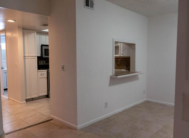 9243 Green Meadows Way, Palm Beach Gardens, FL 33418