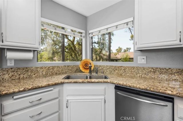 16 Rainbow Ridge 40, Irvine, CA 92603