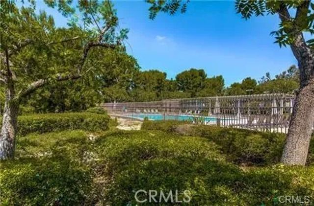 16 Rainbow Ridge 40, Irvine, CA 92603
