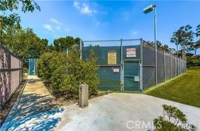 16 Rainbow Ridge 40, Irvine, CA 92603