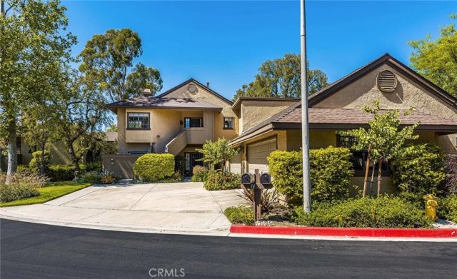 16 Rainbow Ridge 40, Irvine, CA 92603