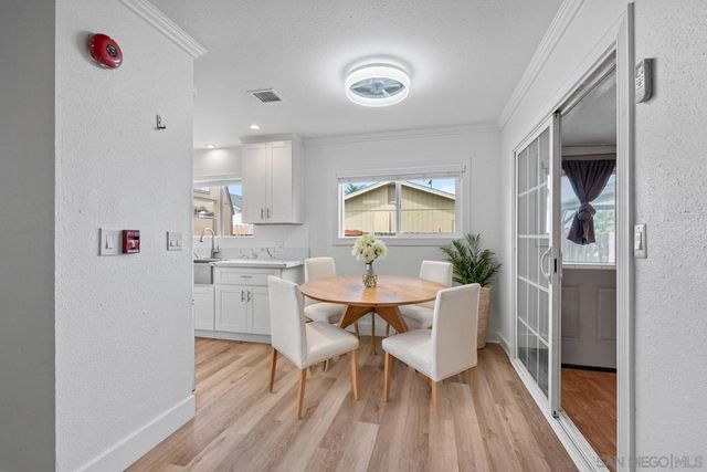 8632 Atlas View, Santee, CA 92071