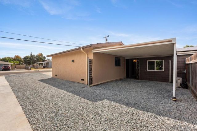 8632 Atlas View, Santee, CA 92071