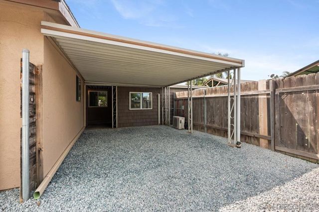 8632 Atlas View, Santee, CA 92071