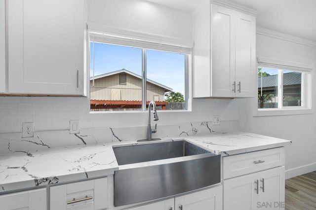 8632 Atlas View, Santee, CA 92071