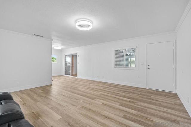 8632 Atlas View, Santee, CA 92071